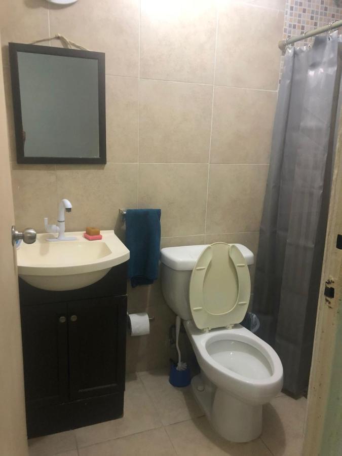 777 Lenderman Hostal 777 Cancún Exteriör bild